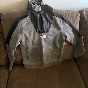 The North Face Gray & Black Hooded Pullover